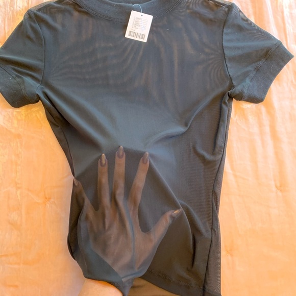 UO- urban outfitters sheer black Tee π§ββοΈ Large - Picture 2 of 4